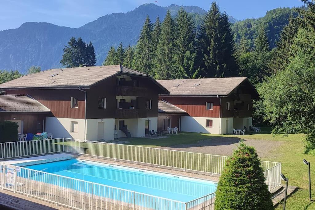 Samoens Residence Grand Tetras 4 Personnes Piscine Екстериор снимка